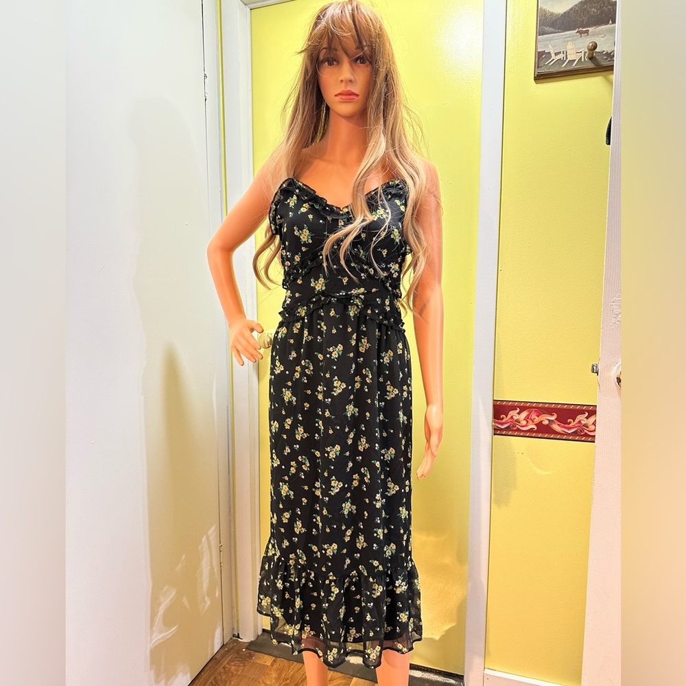 NOBO Black Floral Midi Dress Two Sizes Available Juniors 19 and 21